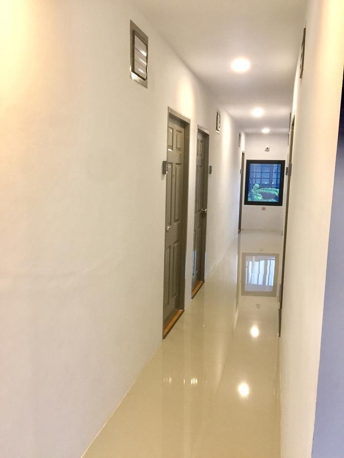 Inn Trog And Inn Soi (Adults Only) Bangkok Exterior foto